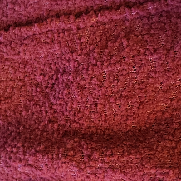 Warm and Cozy Sweater. Size m . Women's sweater - Picture 2 of 2